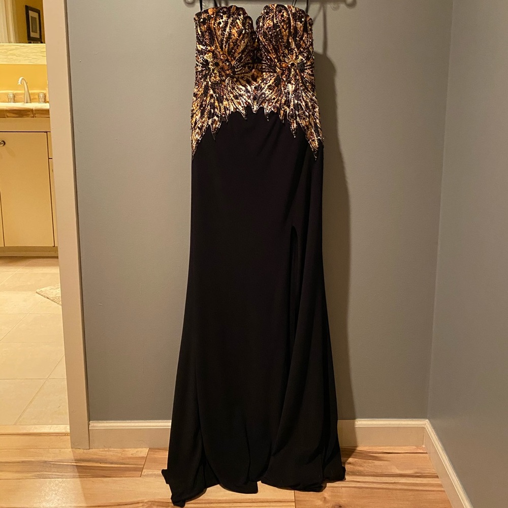Tony Bowls Prom Dress